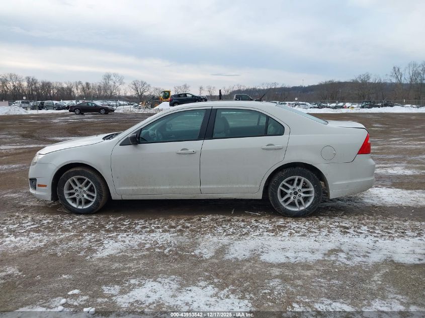 2012 Ford Fusion S VIN: 3FAHP0GA7CR374709 Lot: 43953542
