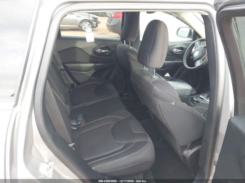 2015 Jeep Cherokee Latitude VIN: 1C4PJMCS2FW687262 Lot: 43953565