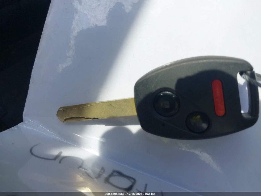 2011 Honda Fit VIN: JHMGE8H38BS003196 Lot: 43953569