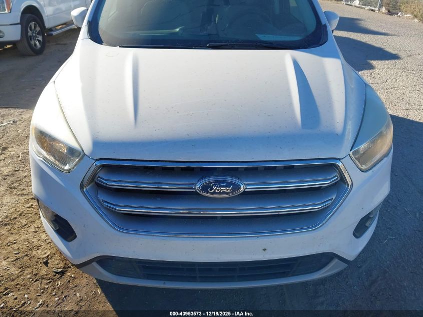 2017 Ford Escape Se VIN: 1FMCU0GD9HUB82646 Lot: 43953573