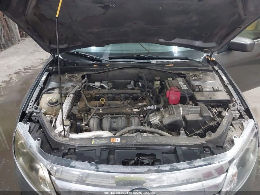 2010 Ford Fusion Se VIN: 3FAHP0HA1AR190992 Lot: 43953591