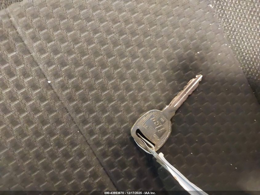 2009 GMC Envoy Sle VIN: 1GKDT33S492104388 Lot: 43953670