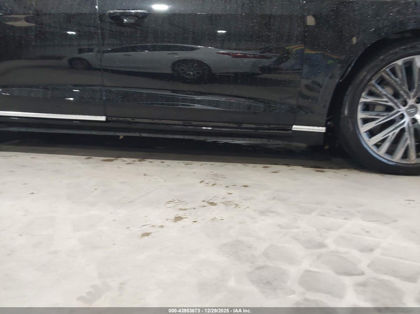 2019 Audi A8 L 55 VIN: WAU8DAF85KN019432 Lot: 43953673