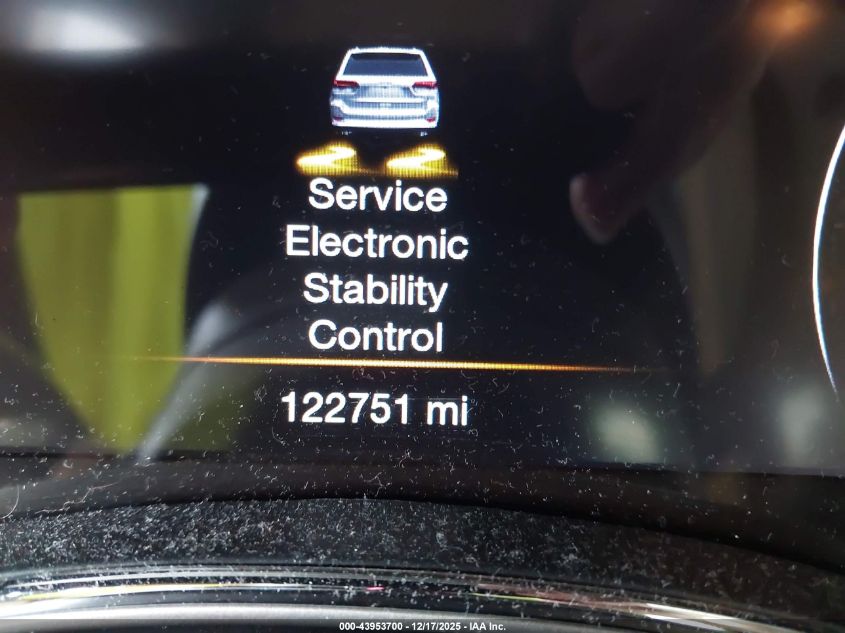 2017 Jeep Grand Cherokee Overland 4X2 VIN: 1C4RJECGXHC605549 Lot: 43953700