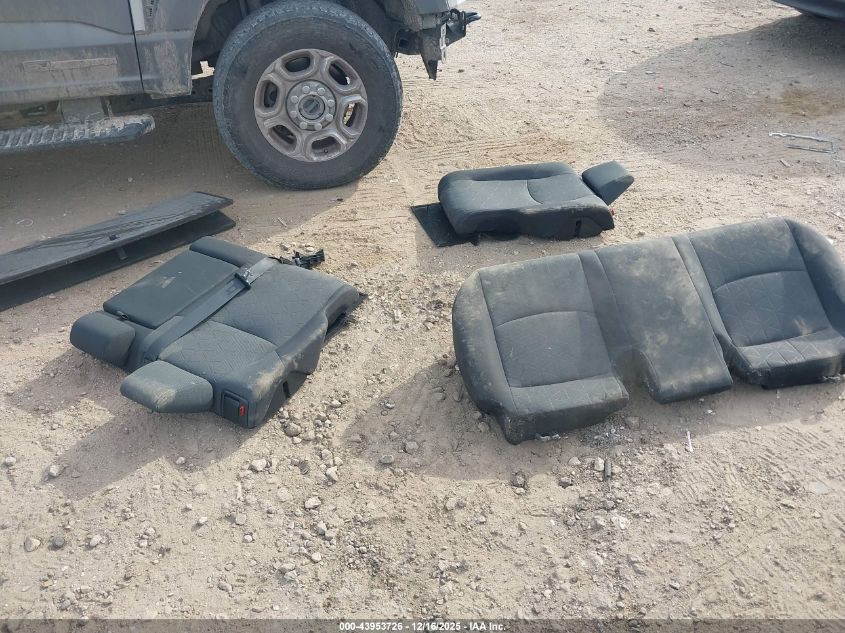 2020 Toyota Rav4 Xle VIN: 2T3W1RFV8LC059085 Lot: 43953726