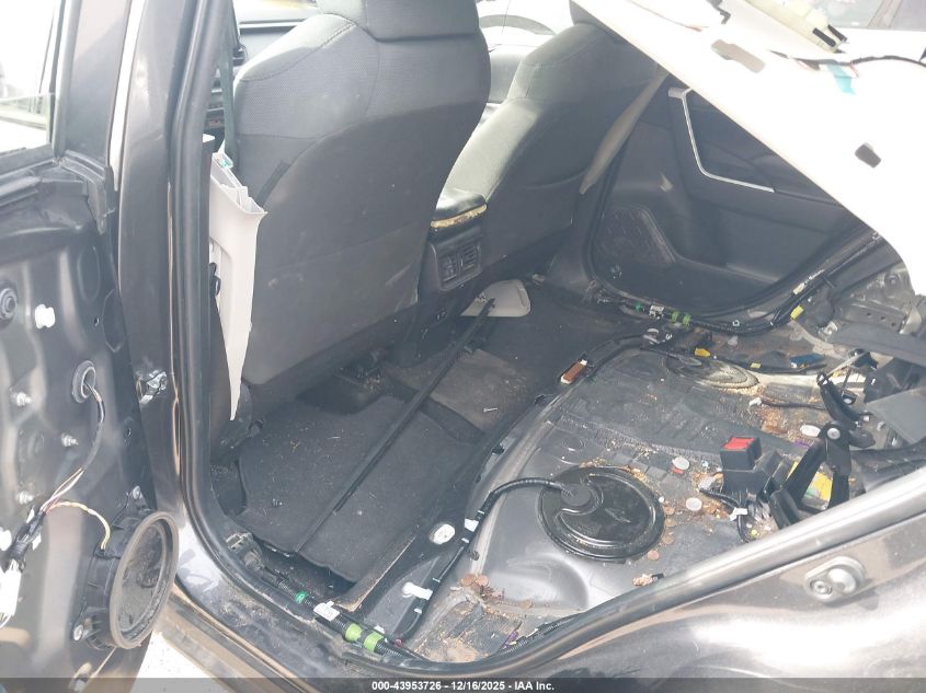 2020 Toyota Rav4 Xle VIN: 2T3W1RFV8LC059085 Lot: 43953726