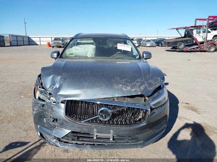 2018 Volvo Xc60 T6 Momentum VIN: YV4A22RK8J1009570 Lot: 43953735