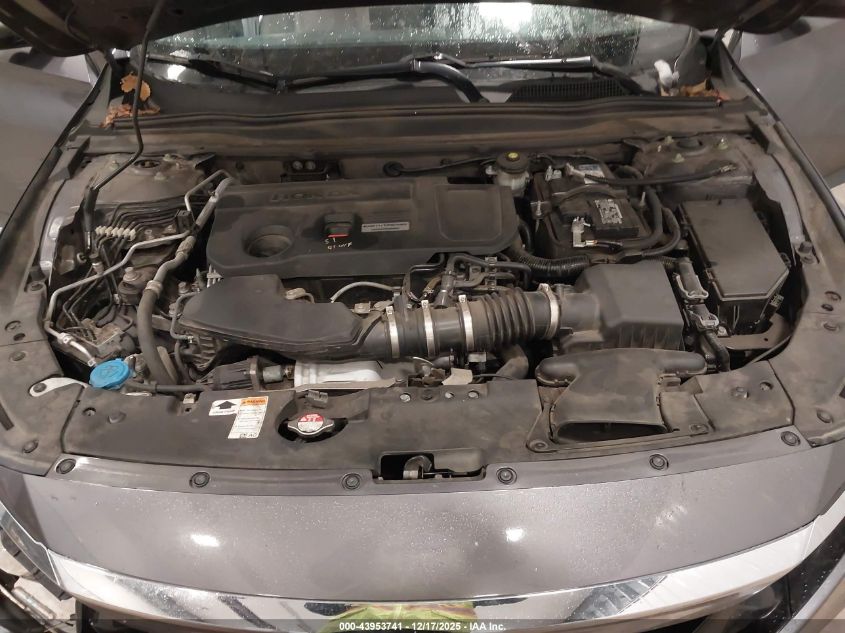 2018 Honda Accord Touring 2.0T VIN: 1HGCV2F97JA051136 Lot: 43953741