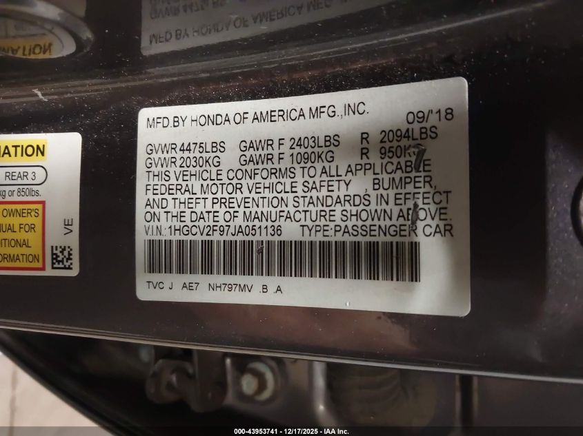 2018 Honda Accord Touring 2.0T VIN: 1HGCV2F97JA051136 Lot: 43953741