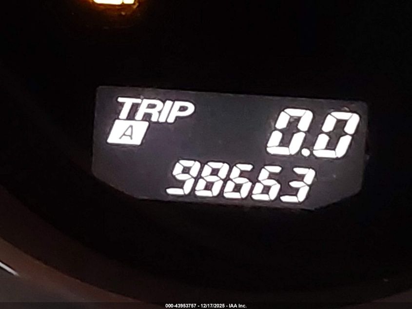 2004 Mazda Rx-8 6 Speed Manual VIN: JM1FE173440121055 Lot: 43953757