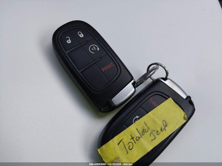 2014 Jeep Cherokee Limited VIN: 1C4PJMDS8EW167886 Lot: 43953808