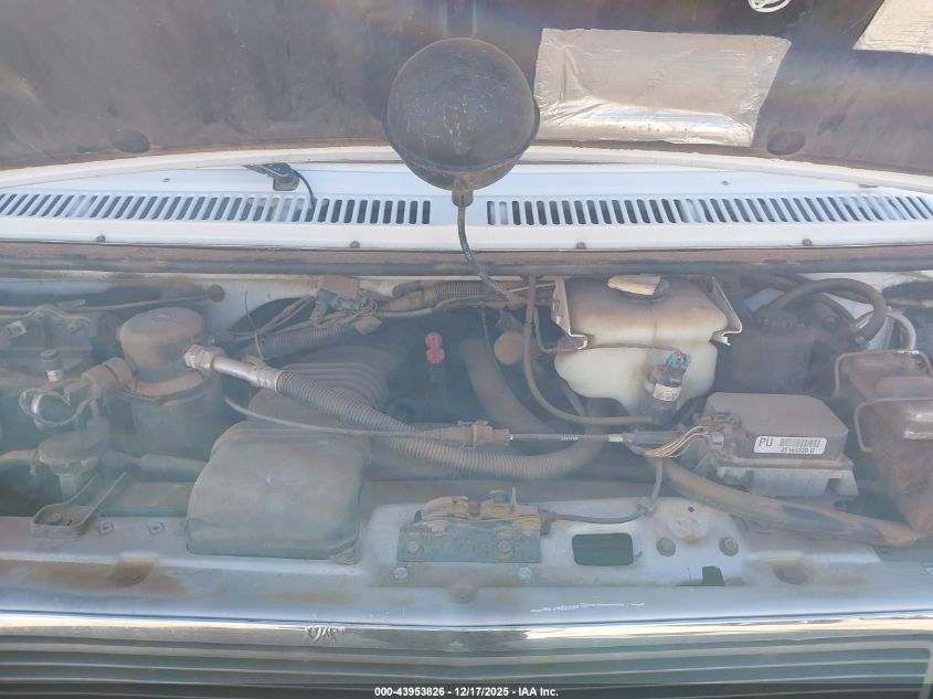 1995 GMC Rally Wagon / Van G2500 VIN: 1GDEG25KXSF557677 Lot: 43953826