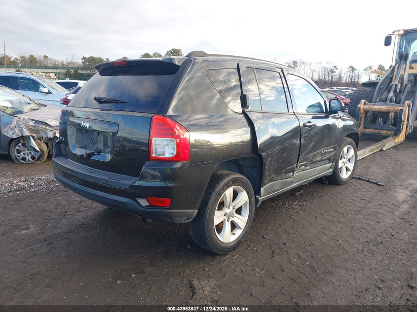 Vin: 1j4nf1fb0bd206976, lot: 44449480, jeep compass 20114