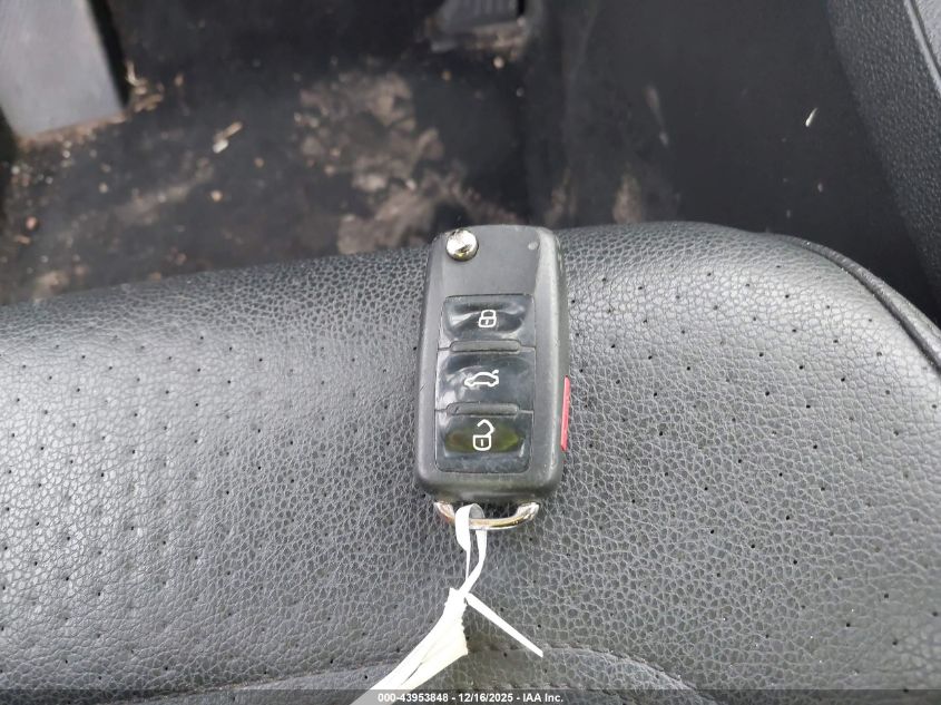 2019 Volkswagen Passat 2.0T Wolfsburg Edition VIN: 1VWLA7A31KC009283 Lot: 43953848