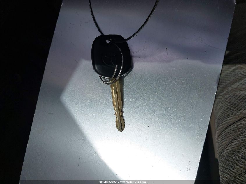 2005 Toyota Sequoia Sr5 V8 VIN: 5TDZT34A65S241133 Lot: 43953855