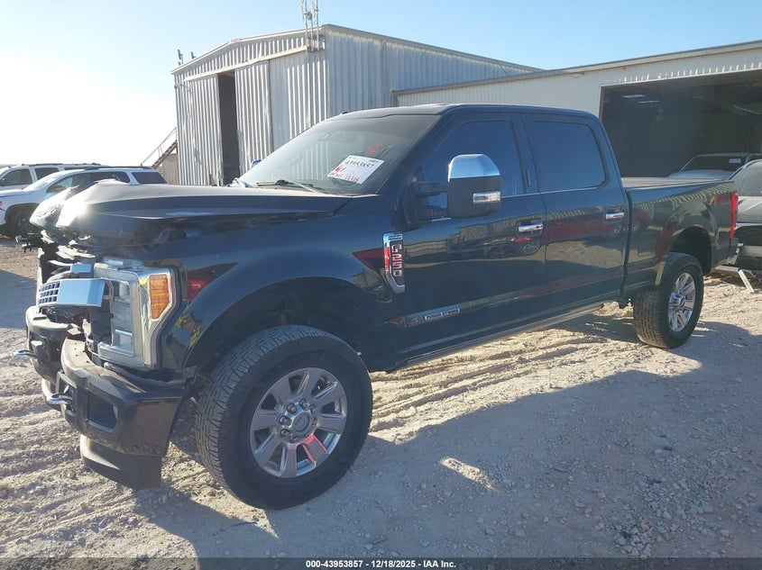 1FT7W2BT2HEC08220 2017 FORD F250 photo no. 2