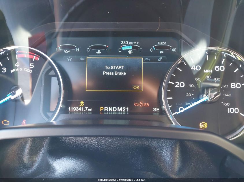 2017 Ford F-250 Platinum VIN: 1FT7W2BT2HEC08220 Lot: 43953857