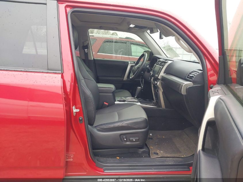 2022 Toyota 4Runner Sr5 Premium VIN: JTEFU5JR2N5271382 Lot: 43953867