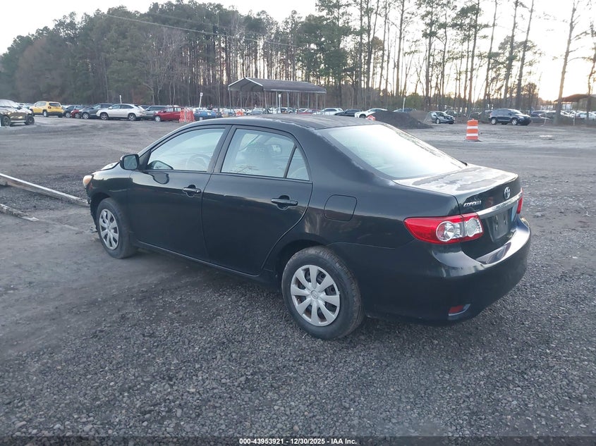 Vin: 2t1bu4ee2cc877950, lot: 44449564, toyota corolla l 20123