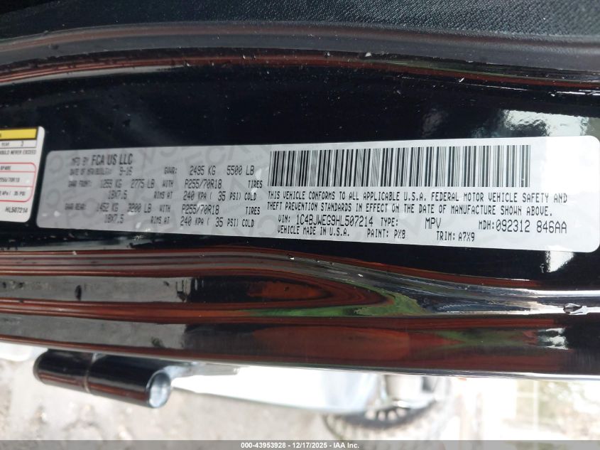 2017 Jeep Wrangler Unlimited Sahara 4X4 VIN: 1C4BJWEG9HL507214 Lot: 43953928