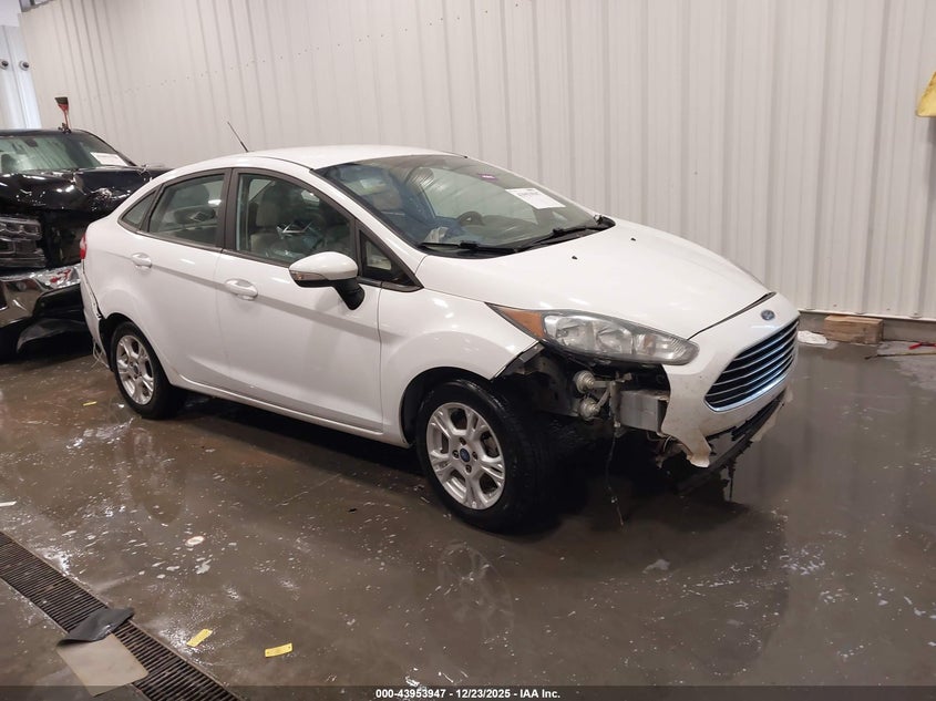 3FADP4BJXFM203399 2015 Ford Fiesta Se auction photo 1