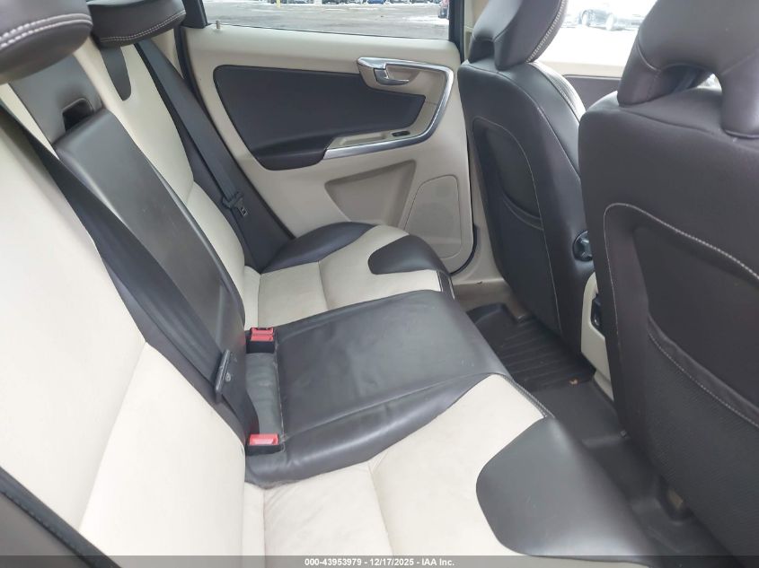 2013 Volvo Xc60 T6 VIN: YV4902DZ1D2431742 Lot: 43953979