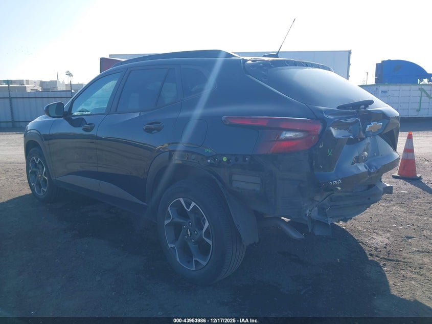 VIN KL77LHE25RC033924 2024 CHEVROLET TRAX FWD LT