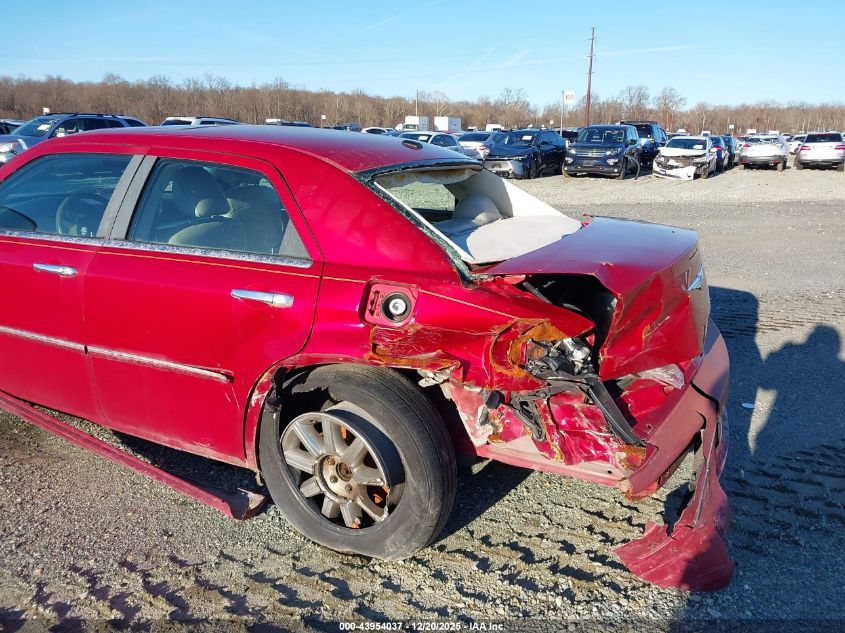 2010 Chrysler 300 Touring/Signature Series/Executive Series VIN: 2C3CA5CV4AH135613 Lot: 43954037