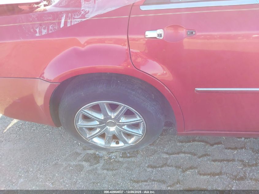 2010 Chrysler 300 Touring/Signature Series/Executive Series VIN: 2C3CA5CV4AH135613 Lot: 43954037