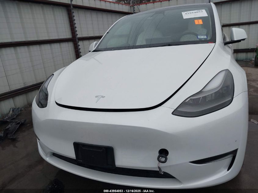 2023 Tesla Model Y Awd/Long Range Dual Motor All-Wheel Drive VIN: 7SAYGDEE5PF708429 Lot: 43954053