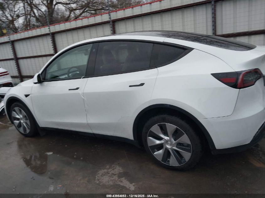 2023 Tesla Model Y Awd/Long Range Dual Motor All-Wheel Drive VIN: 7SAYGDEE5PF708429 Lot: 43954053