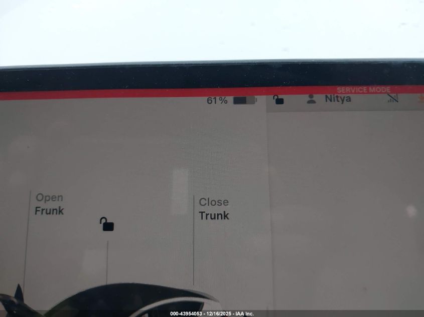 2023 Tesla Model Y Awd/Long Range Dual Motor All-Wheel Drive VIN: 7SAYGDEE5PF708429 Lot: 43954053