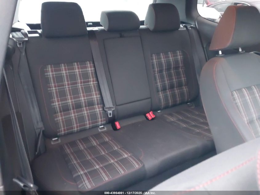 2012 Volkswagen Gti 2-Door VIN: WVWED7AJ3CW096072 Lot: 43954081