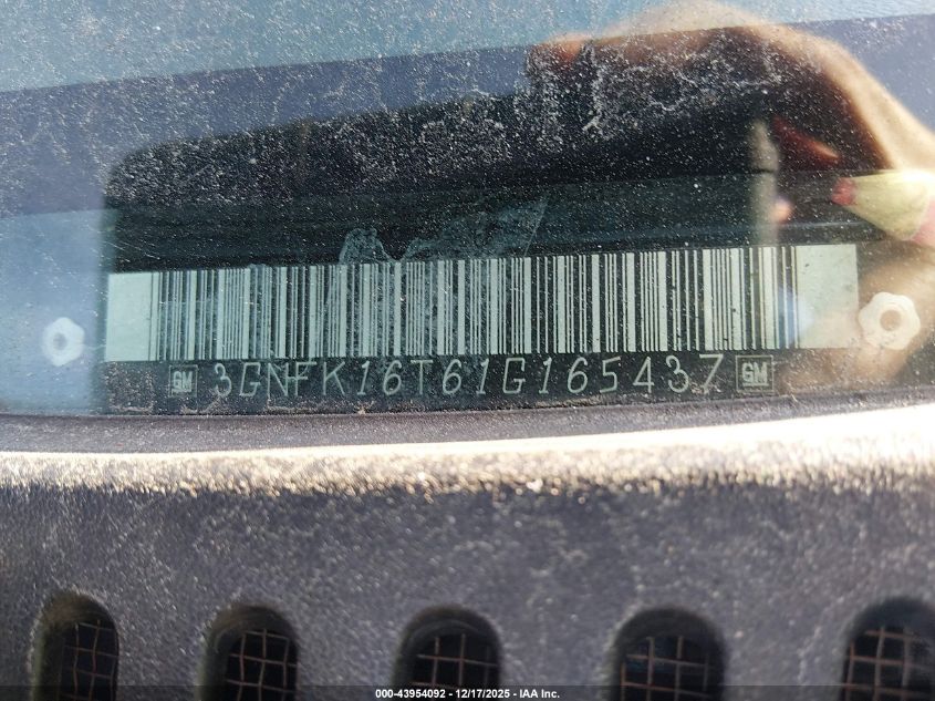 2001 Chevrolet Suburban 1500 Lt VIN: 3GNFK16T61G165437 Lot: 43954092