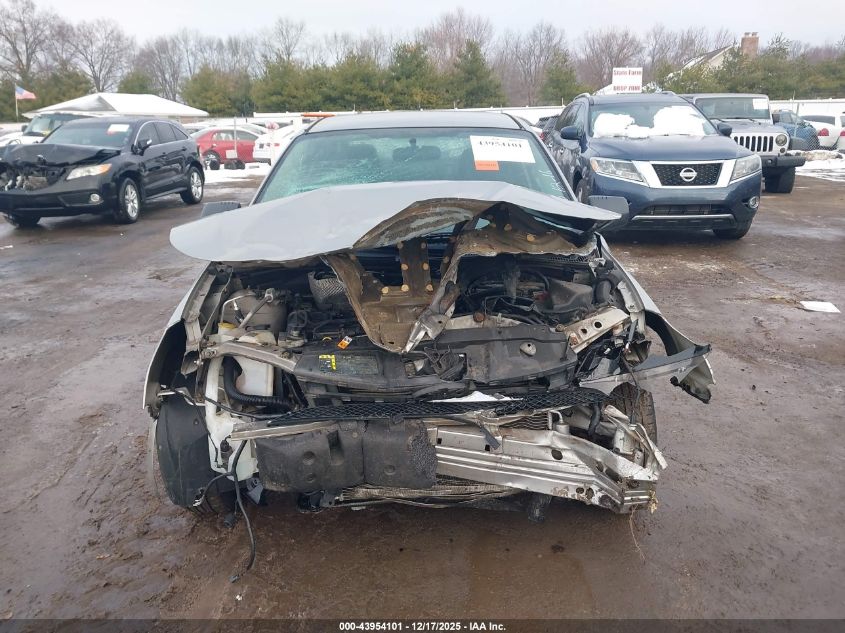 2008 Ford Focus Se/Ses VIN: 1FAHP35N78W165305 Lot: 43954101