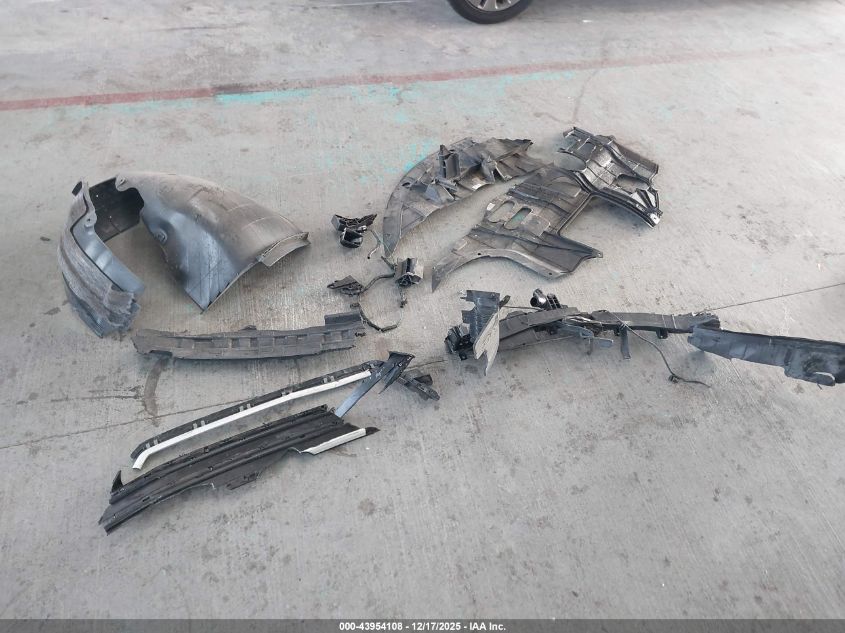 2017 Hyundai Elantra Se VIN: KMHD74LFXHU361353 Lot: 43954108