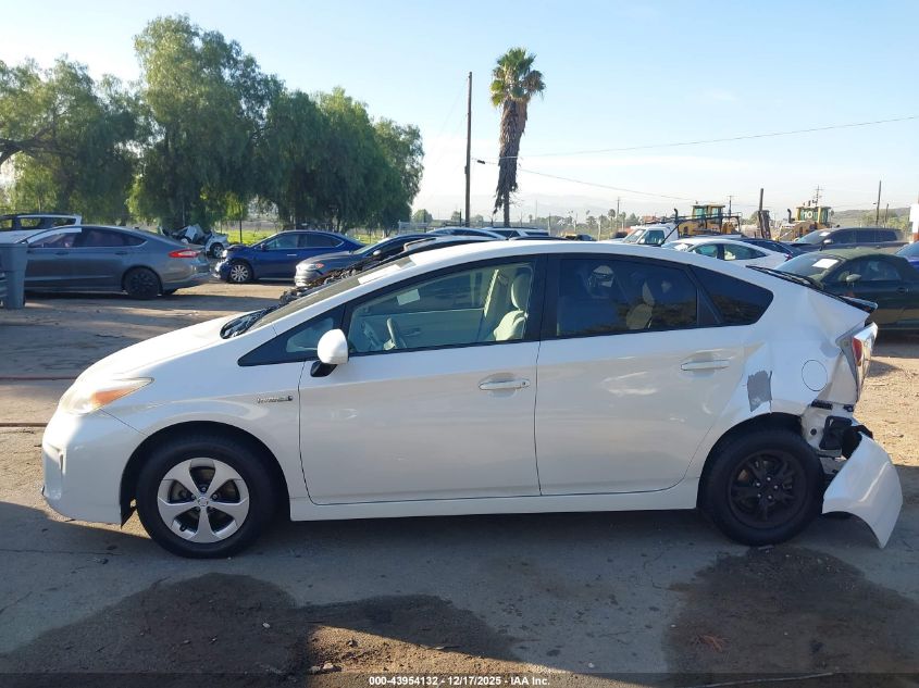 2013 Toyota Prius Three VIN: JTDKN3DU2D0337543 Lot: 43954132