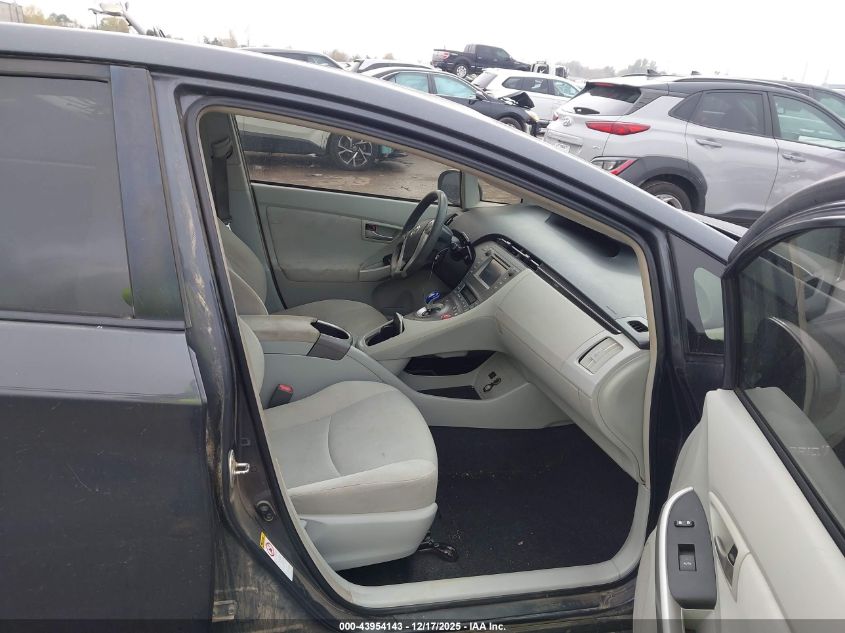 2014 Toyota Prius Two VIN: JTDKN3DU1E1762330 Lot: 43954143