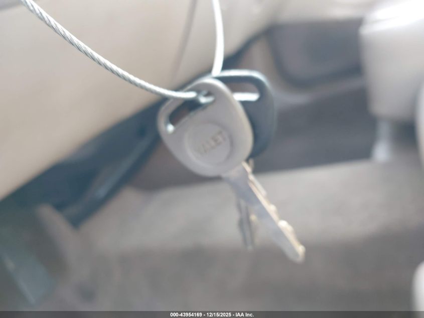 2004 Buick Park Avenue VIN: 1G4CW54K244145118 Lot: 43954169