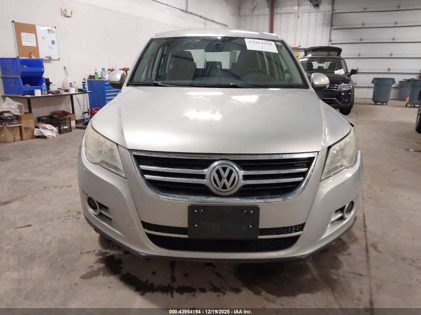2011 Volkswagen Tiguan S VIN: WVGAV7AX7BW530813 Lot: 43954194
