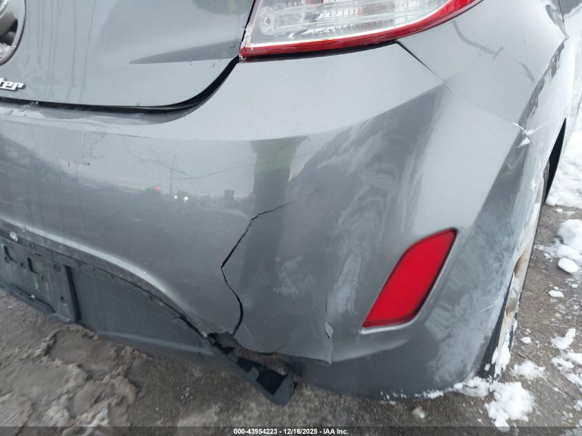 2012 Hyundai Veloster Base W/Black VIN: KMHTC6AD5CU065315 Lot: 43954223
