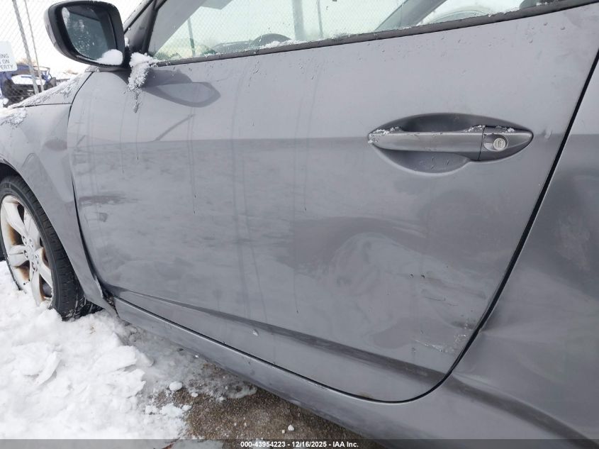 2012 Hyundai Veloster Base W/Black VIN: KMHTC6AD5CU065315 Lot: 43954223