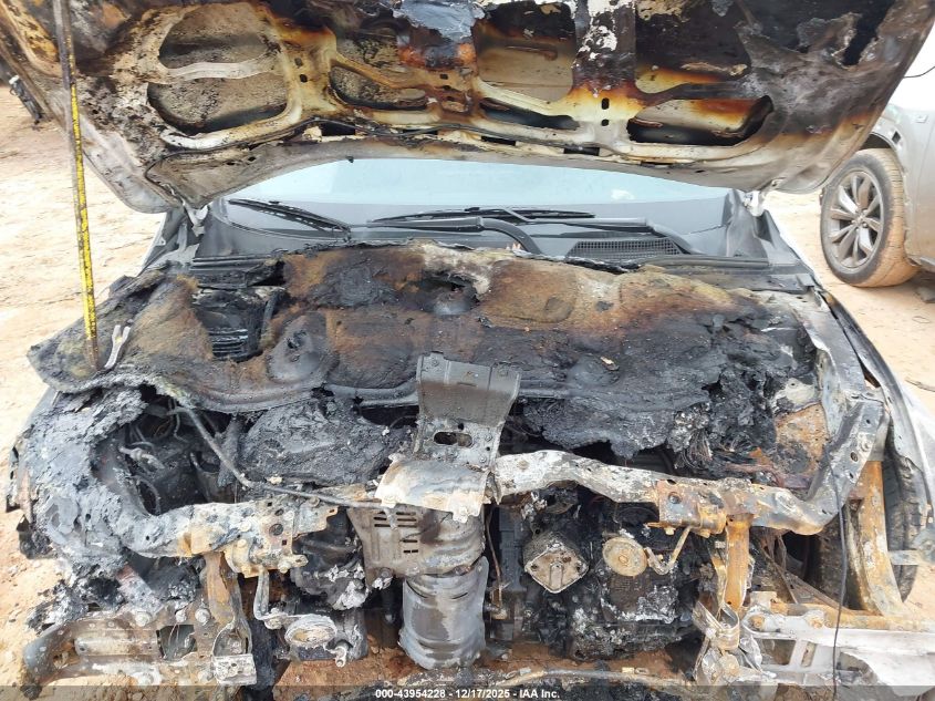 2018 Honda Accord Sport 2.0T VIN: 1HGCV2F33JA017593 Lot: 43954228