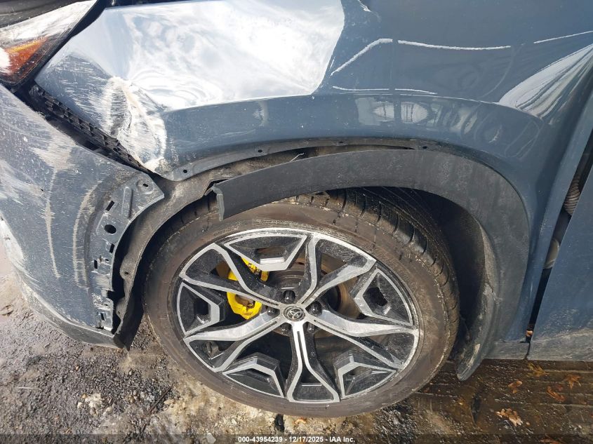 2024 Toyota Grand Highlander Limited VIN: 5TDAAAB53RS005641 Lot: 43954239