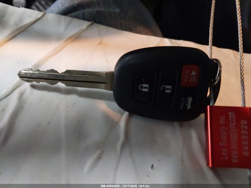 2017 Toyota Camry Se VIN: 4T1BF1FK3HU311055 Lot: 43954255