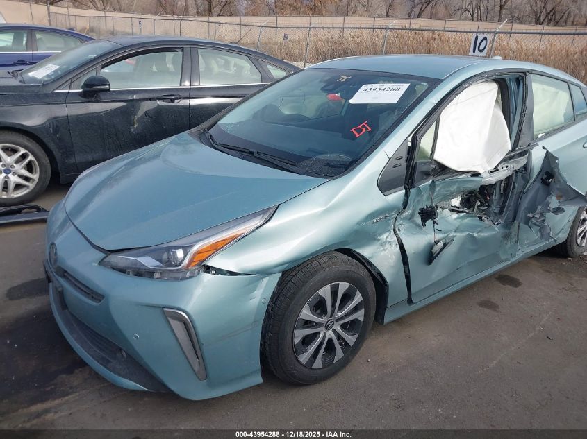 2022 Toyota Prius Xle Awd-E VIN: JTDL9MFU9N3039163 Lot: 43954288