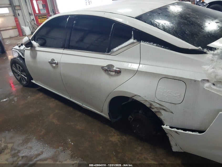 VIN 1N4BL4BV7MN421776 2021 NISSAN ALTIMA S FWD