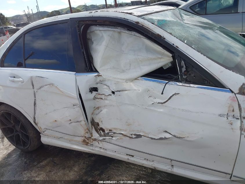 2014 Mercedes-Benz C-Class C 250 Sport VIN: WDDGF4HB8EA951645 Lot: 43954331