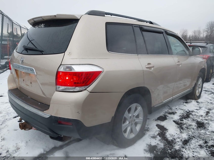 2011 Toyota Highlander Base V6