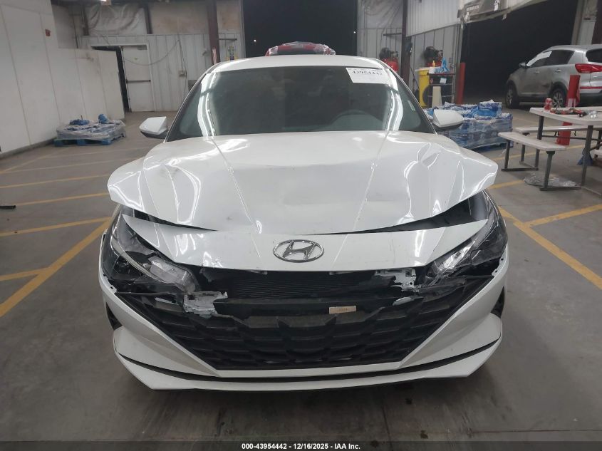2022 Hyundai Elantra Se VIN: 5NPLL4AG7NH061704 Lot: 43954442